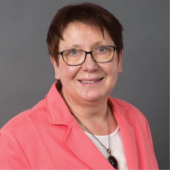  Ulrike Tnephl